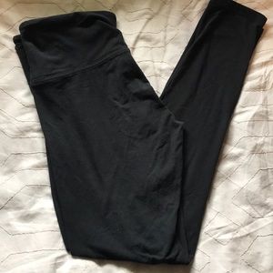 Victoria’s Secret SPORT leggings (2 pairs)
